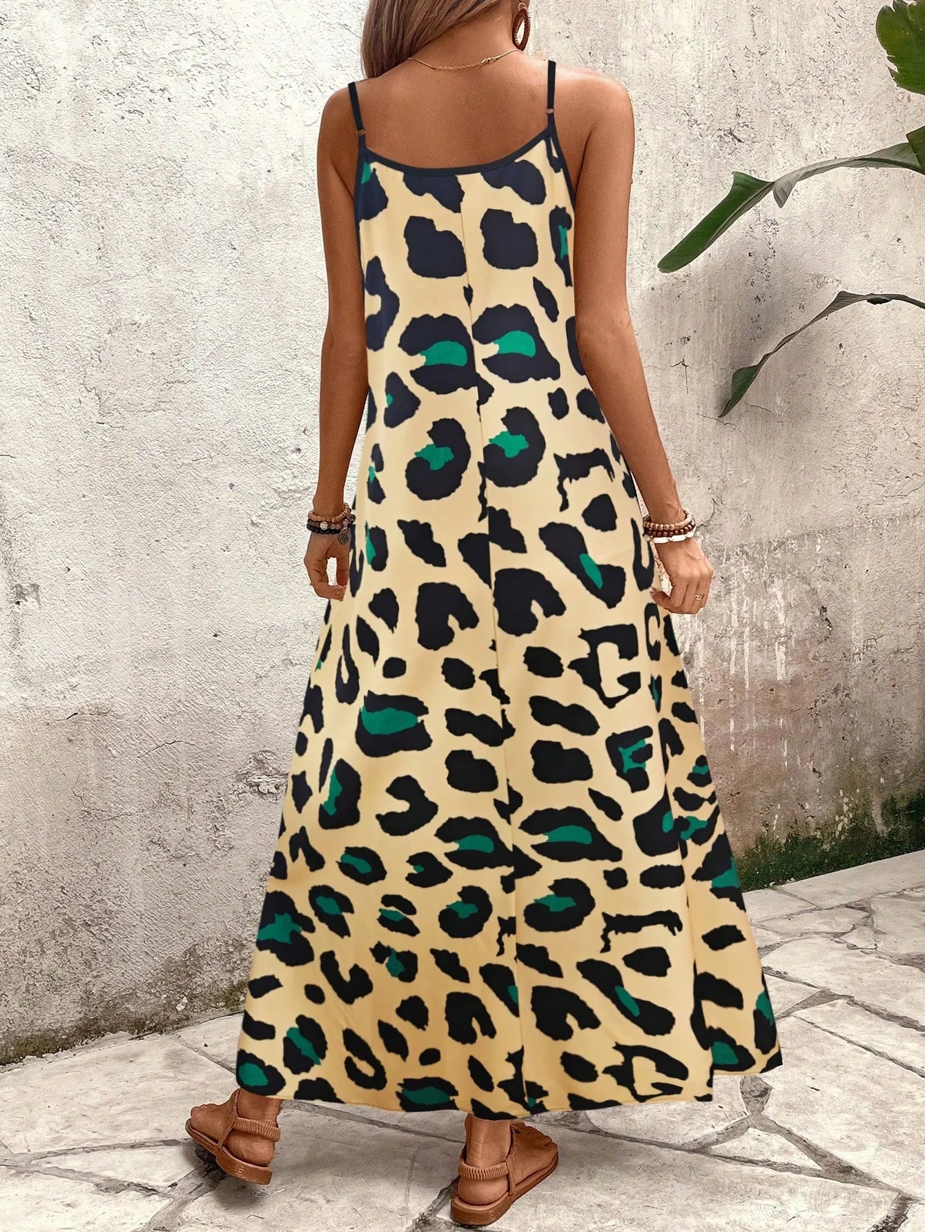 Vestido Helena- Leveza a cada movimento- Equilíbrio, Charme e Elegância + Frete Grátis