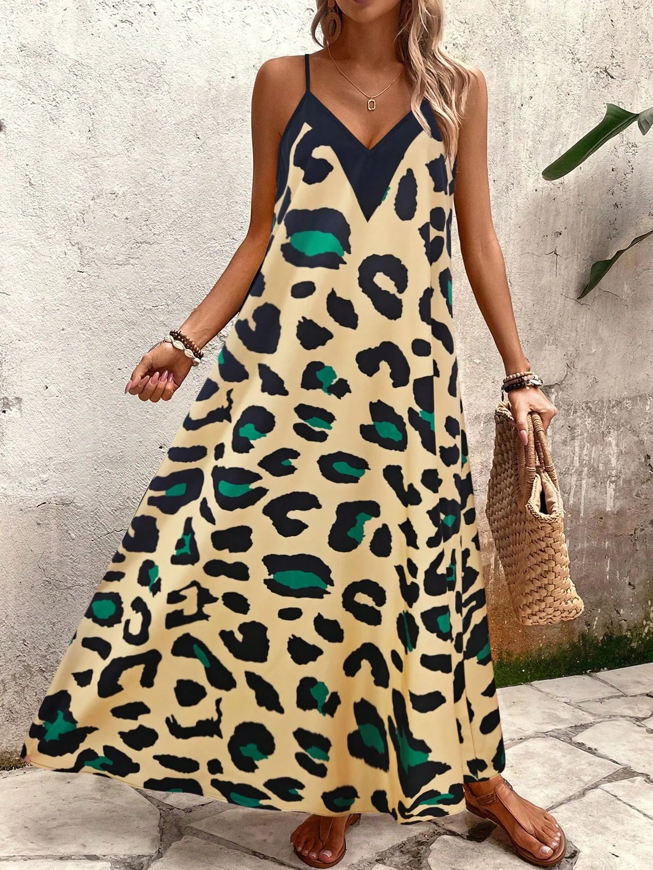 Vestido Helena- Leveza a cada movimento- Equilíbrio, Charme e Elegância + Frete Grátis