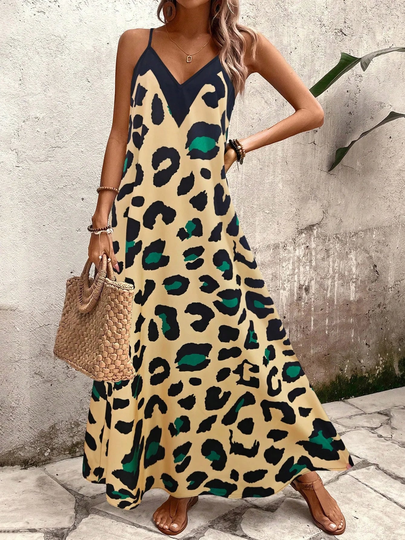 Vestido Helena- Leveza a cada movimento- Equilíbrio, Charme e Elegância + Frete Grátis
