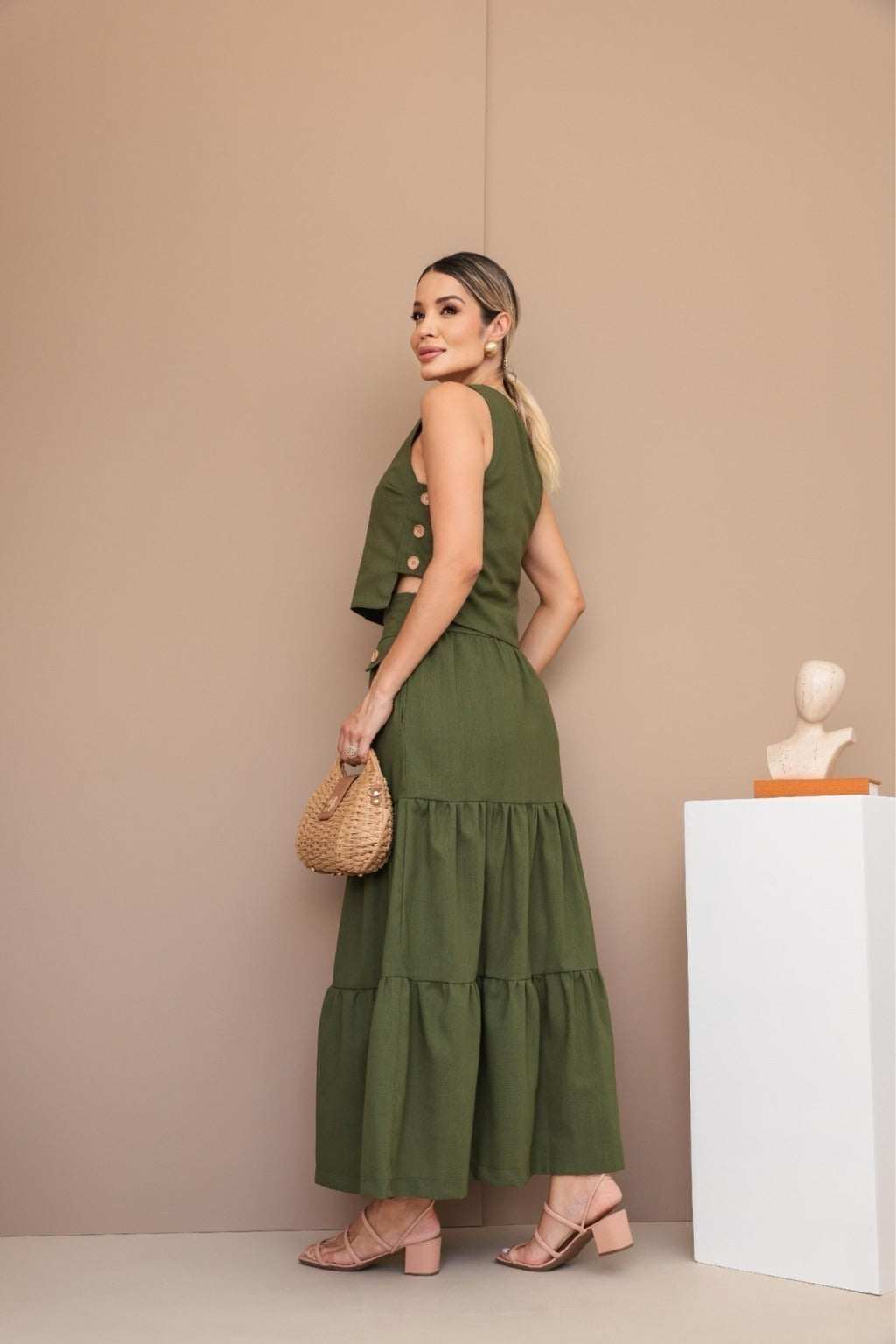 Conjunto Feminino Luiza- Saia longa e Regata com Botões em linho + Frete grátis