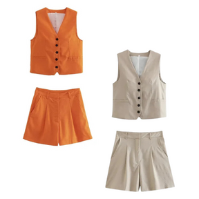 Conjunto Feminino Carolina em Alfaiataria - Colete e Shorts no Linho (Promoção Compre 1 Leve 2) +Frete Grátis
