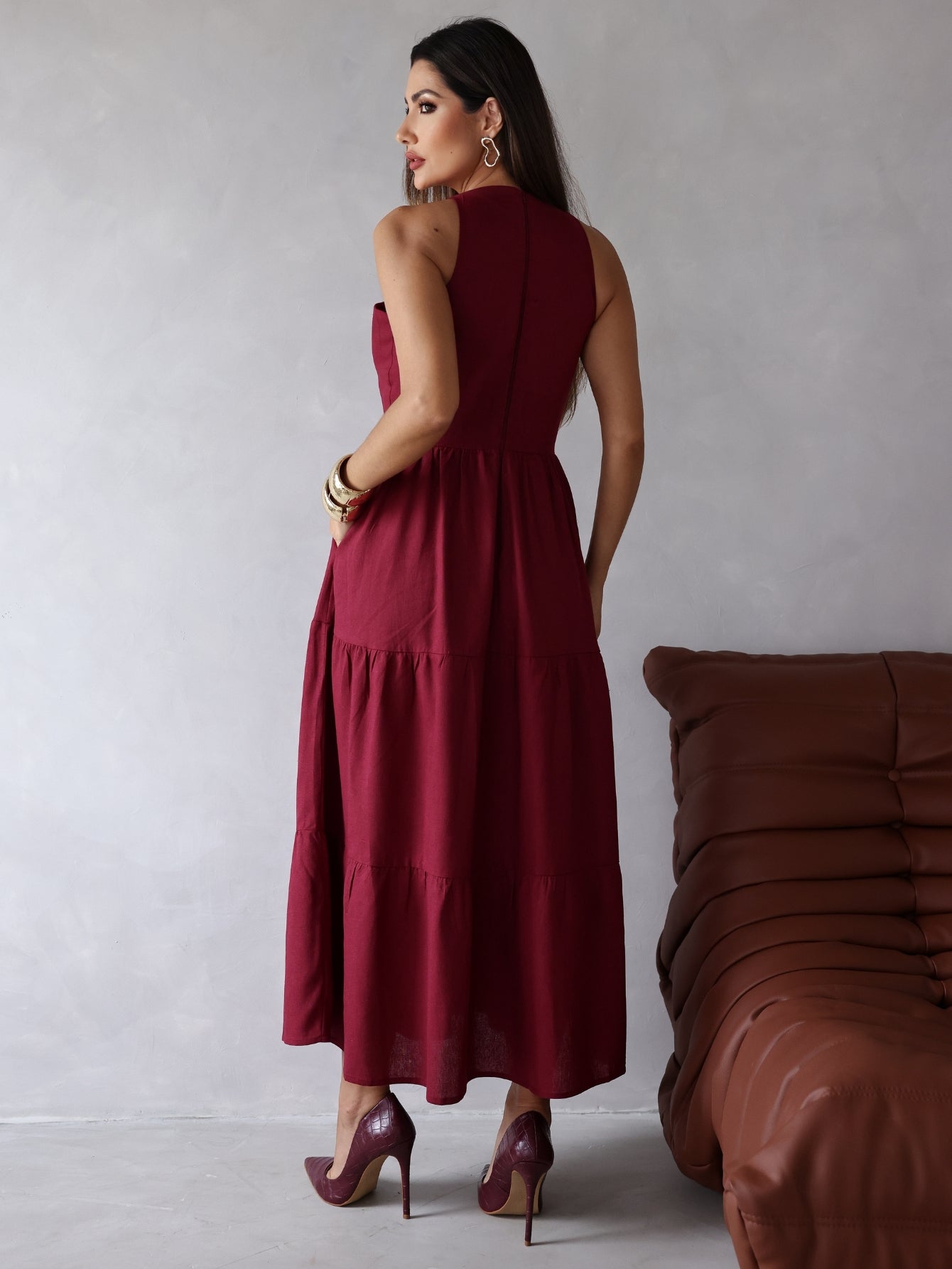 Vestido de Linho Sofia- A Combinação perfeita entre estilo e conforto