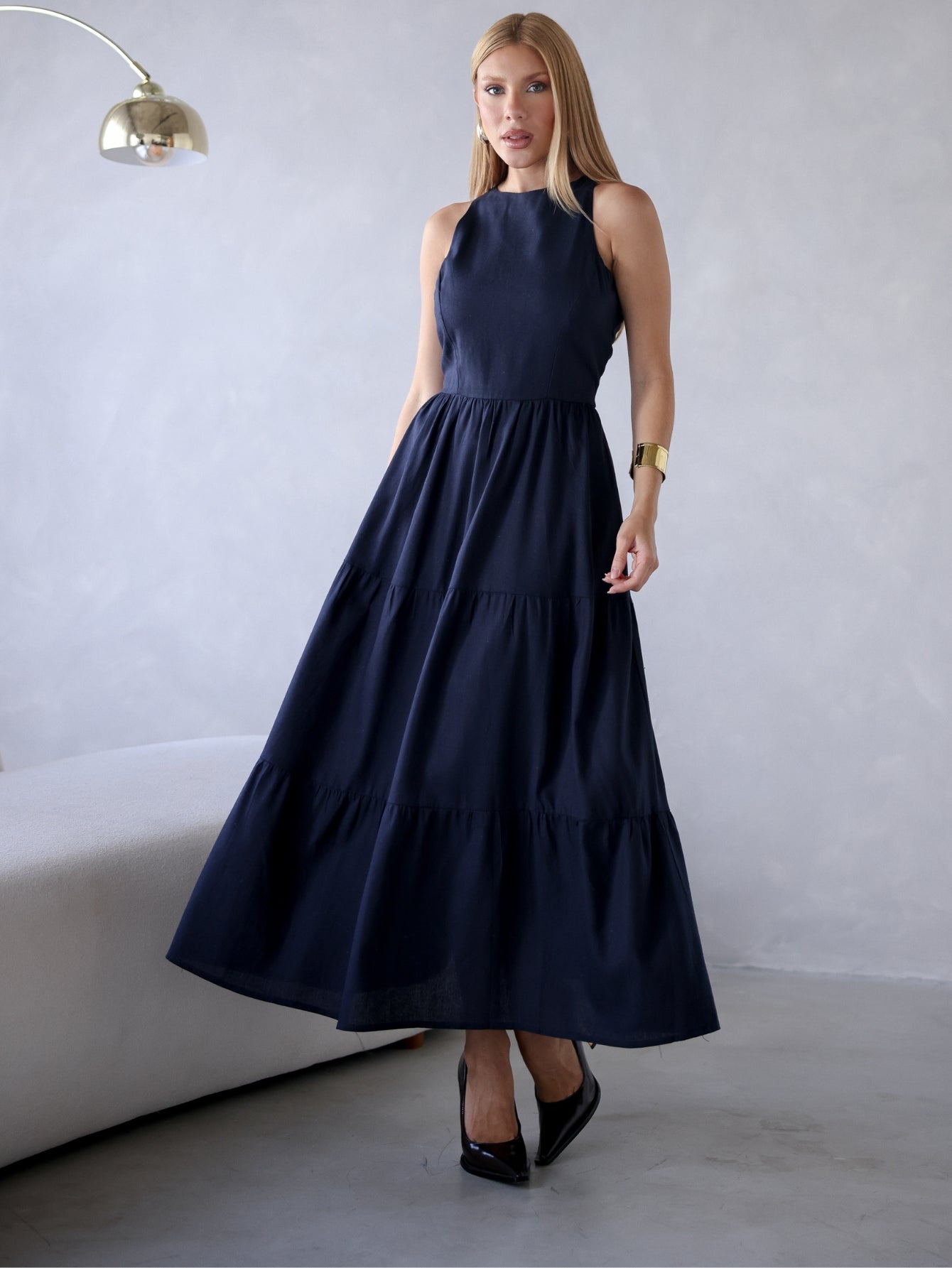 Vestido de Linho Sofia- A Combinação perfeita entre estilo e conforto