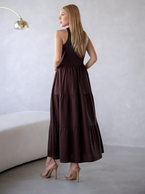 Vestido de Linho Sofia- A Combinação perfeita entre estilo e conforto